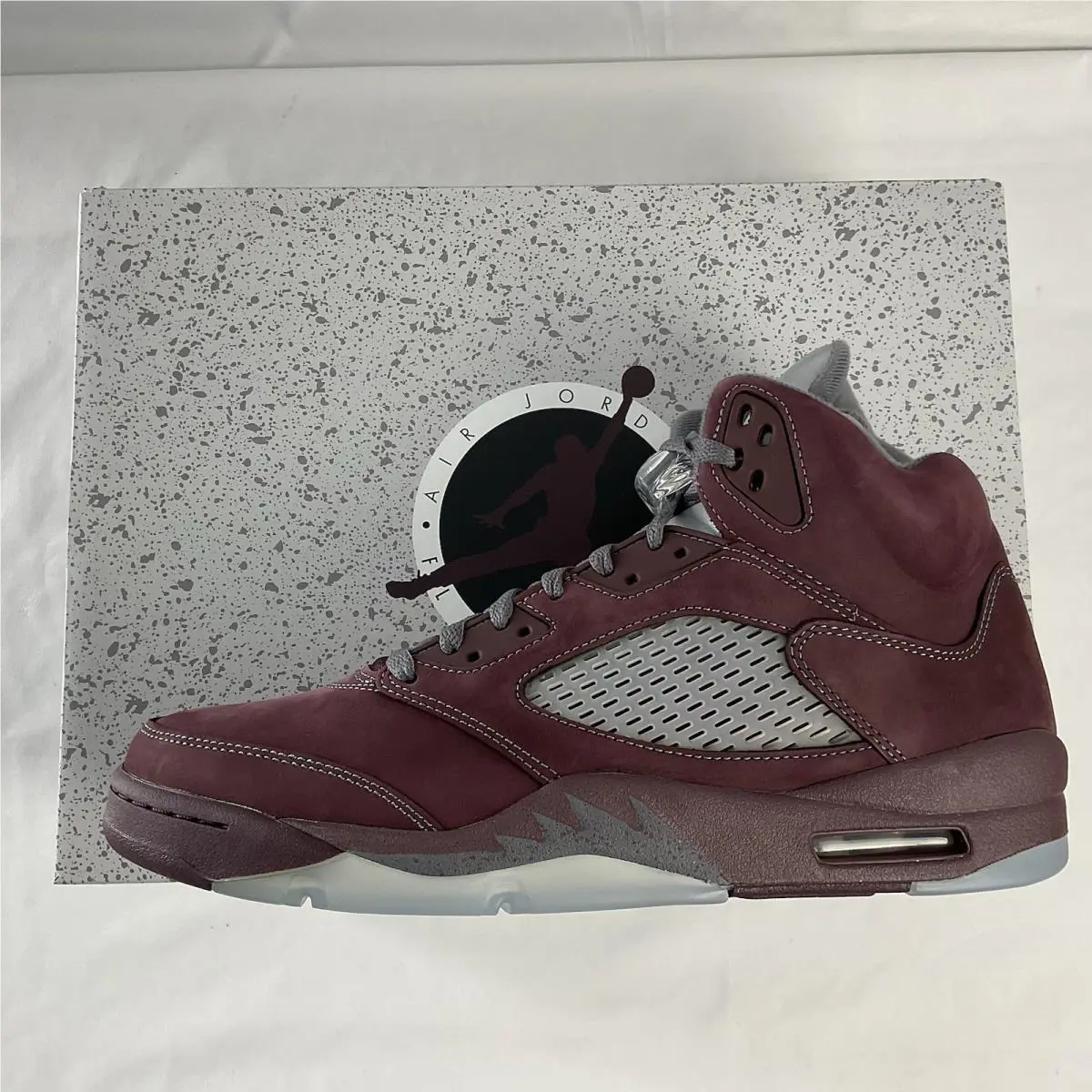 Nike shoes - Air Jordan 5 - Air - DZ4131-600 - Burgundy 0