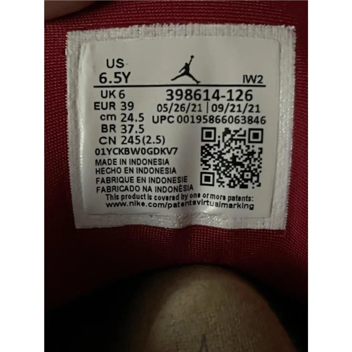 Nike shoes - Air Jordan 3 - Air - CT8532-126 - White 2