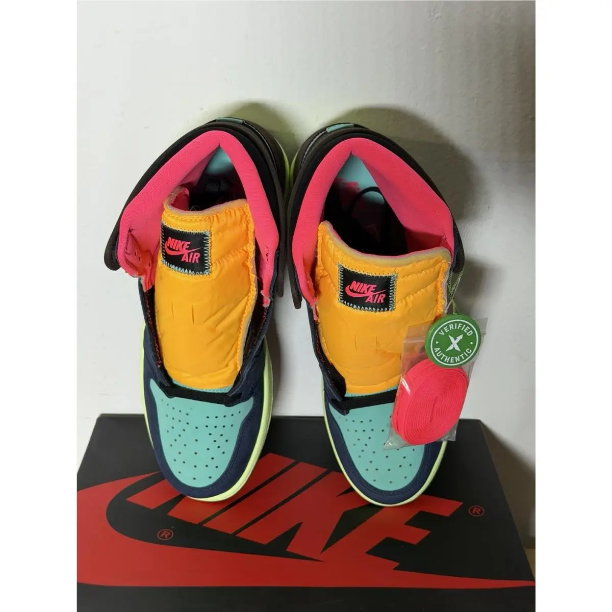 Nike shoes - Air Jordan 1 - Air - 555088 201 - Multicolor 4