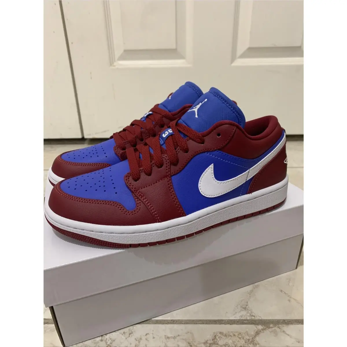 Wmns Air Jordan 1 Low DC0774-604 Size 8 by Nike