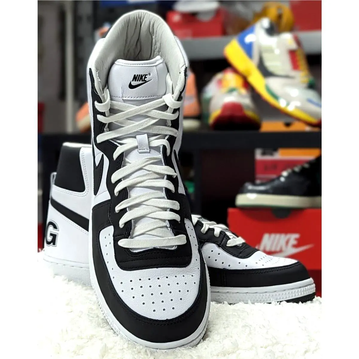 Nike shoes - NIKE Comme - Comme - FD4159102 - White 0