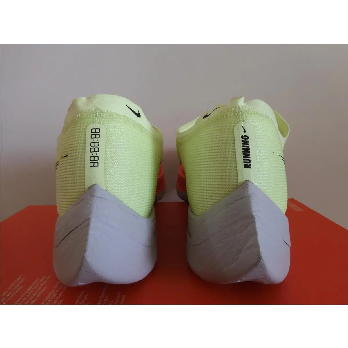 Nike shoes - Nike ZoomX Vaporfly Next% 2 - CU4111700 - Green (UPC: 195237782642) 2