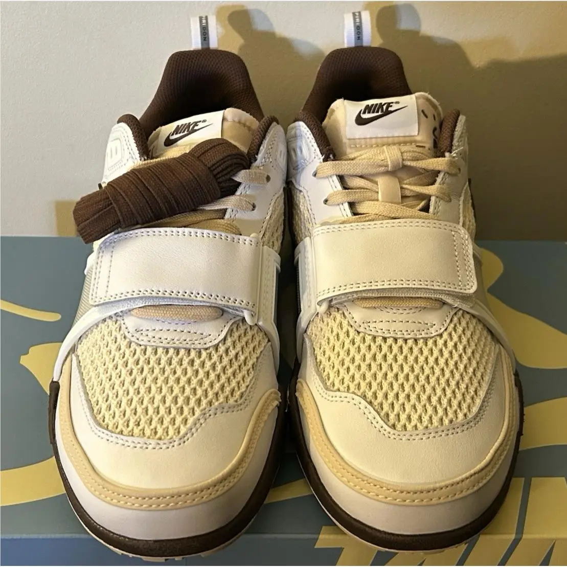 Nike Zoom Field Jaxx Travis Scott Light Chocolate Mens Size 11 HQ3073-100