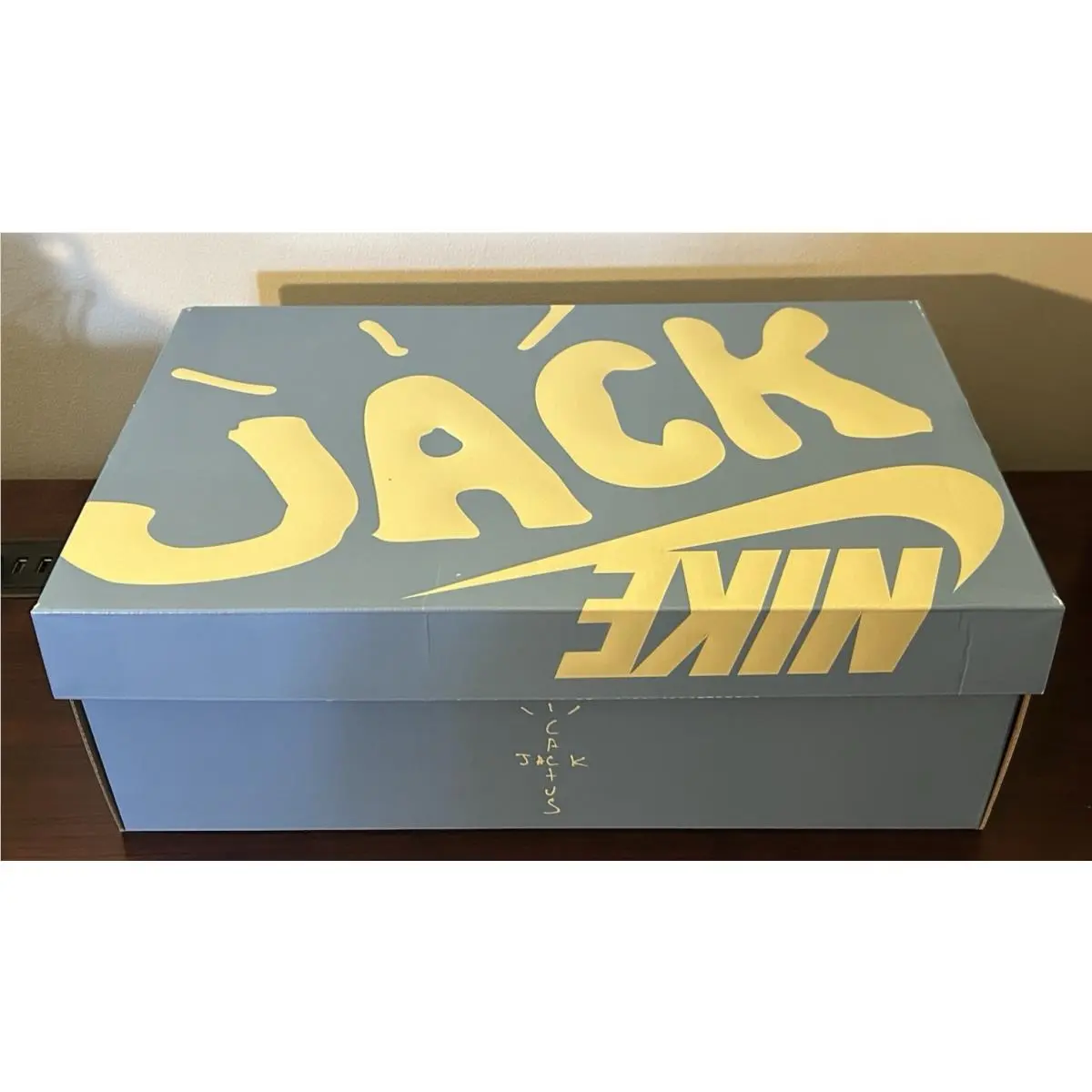 Nike shoes - TRAVIS SCOTT - TRAVIS SCOTT - HQ3073-100 - Brown 8