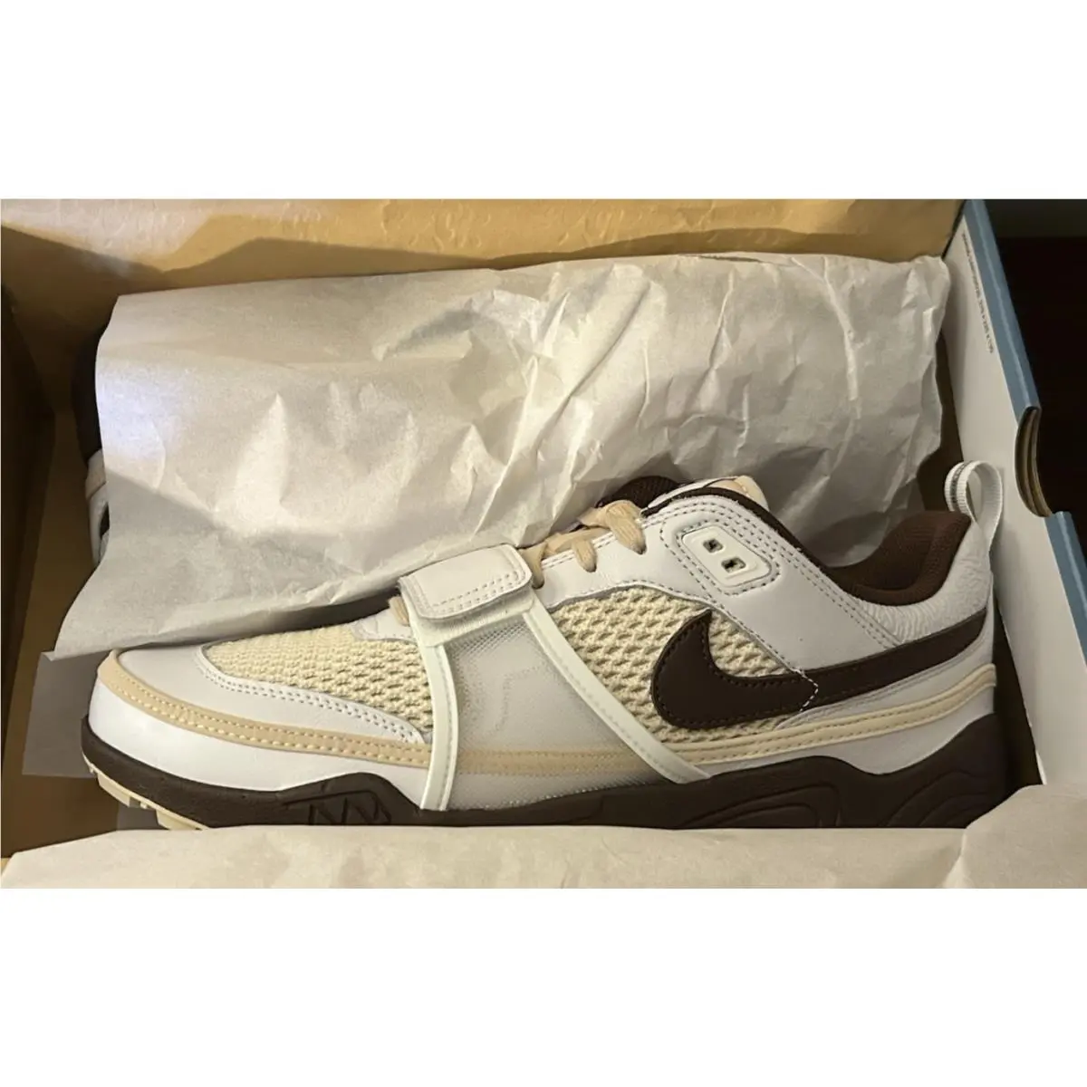 Nike shoes - TRAVIS SCOTT - TRAVIS SCOTT - HQ3073-100 - Brown 4