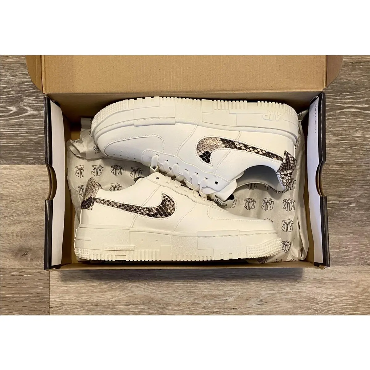 Nike Air Force 1 Pixel SE Sail White Desert Sand CV8481-101 Women`s 9 Men`s 7.5