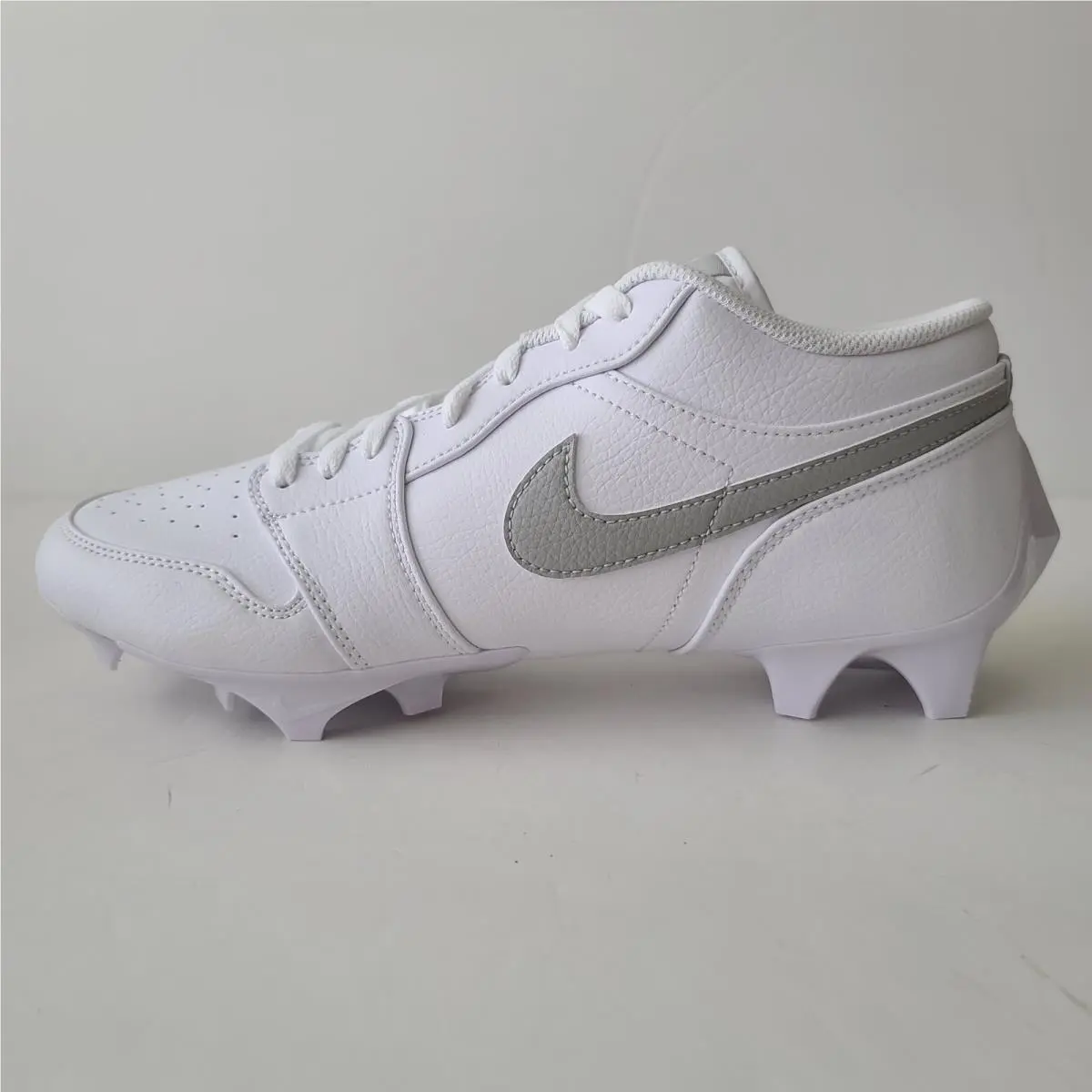 Nike Air Jordan 1 Low TD Football Cleats White Grey Fog FJ6245-101 Men`s Size 9