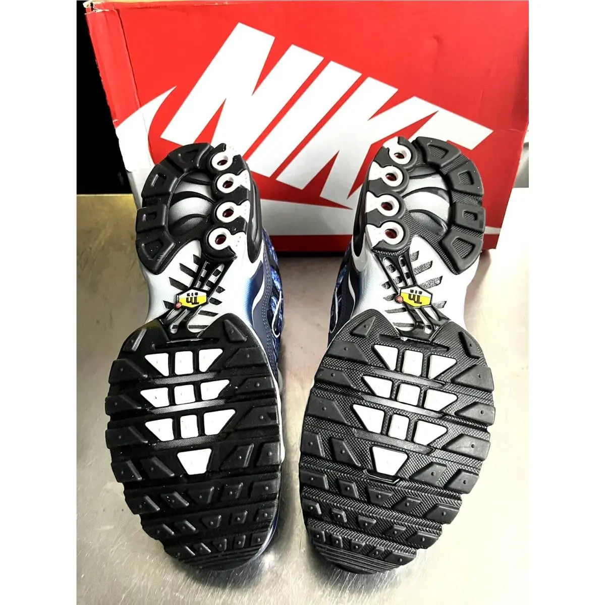 Nike shoes - Nike Air Max Plus AMP - DO6834 400 - Midnight Navy Blue / White 6