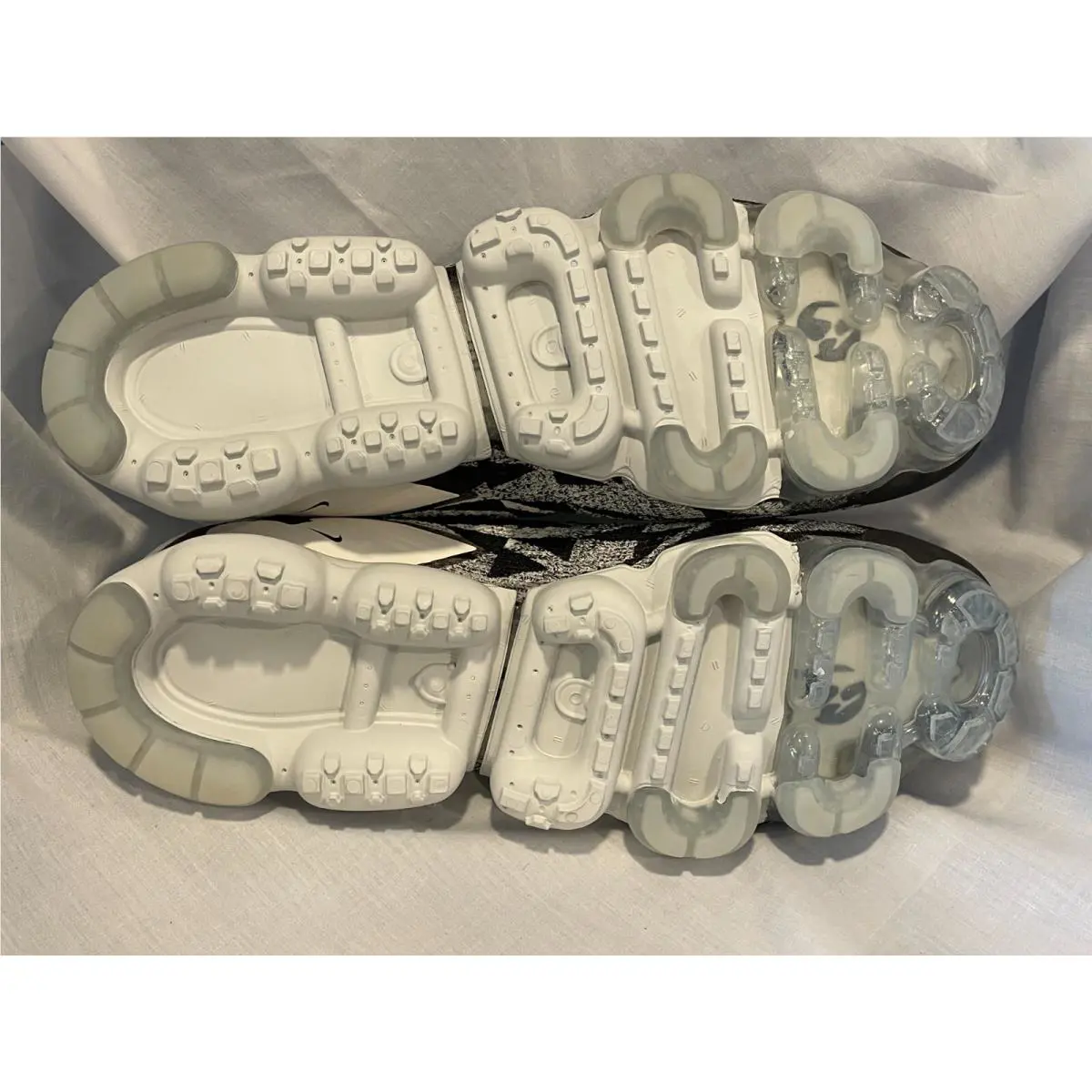 Nike shoes - Nike Air VaporMax MOC - Air VaporMax MOC - DD3054-001 - Brown (UPC: 640135890086) 4