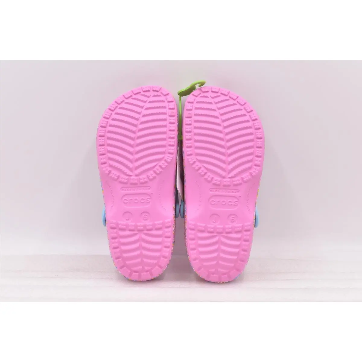 Crocs shoes - Pink (UPC: 196265414277) 4