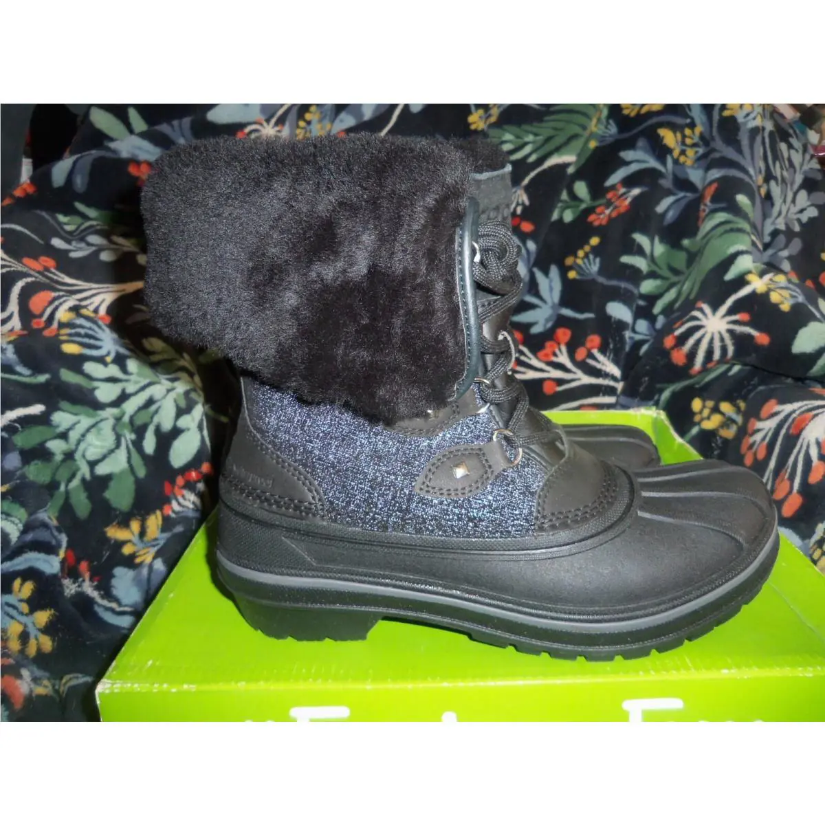 Crocs shoes - Black (UPC: 887350867350) 2