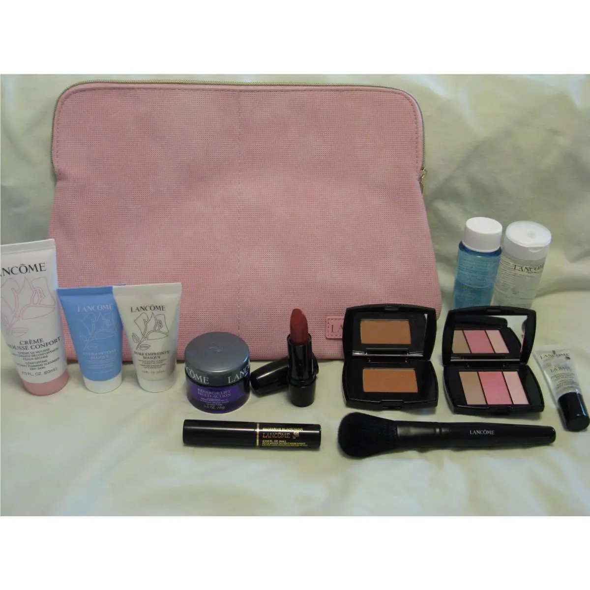 Lancome Skincare Cosmetic Set - Renergie Lift Cream Lipstick 2 Face Masks