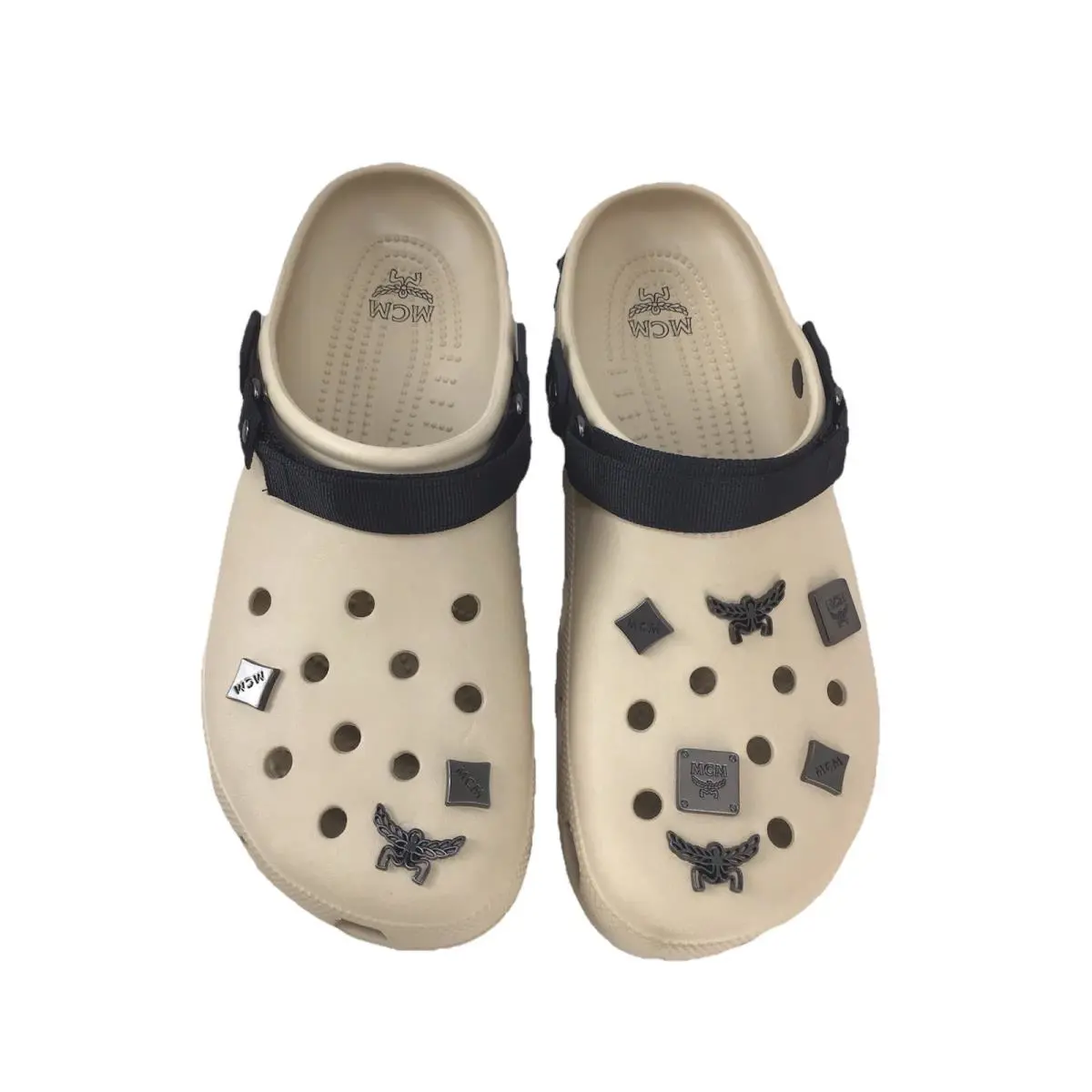Crocs shoes - Classie - Classie - Beige (UPC: 8809865517171) 0
