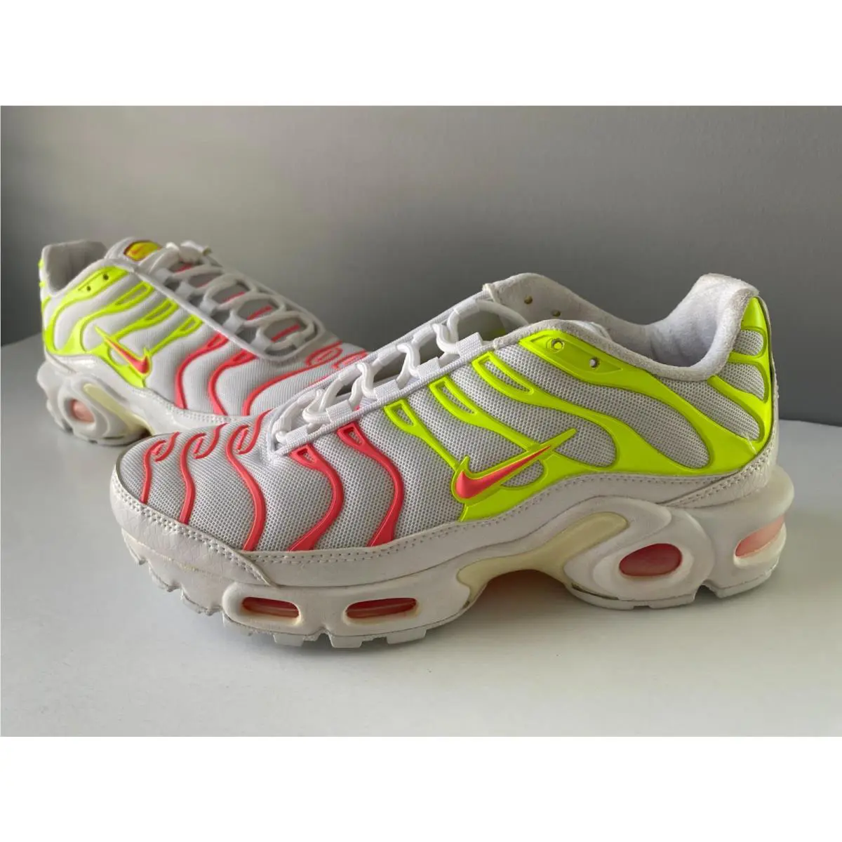 Nike shoes - Nike Air Max Plus SE - 862201-102 - White 2