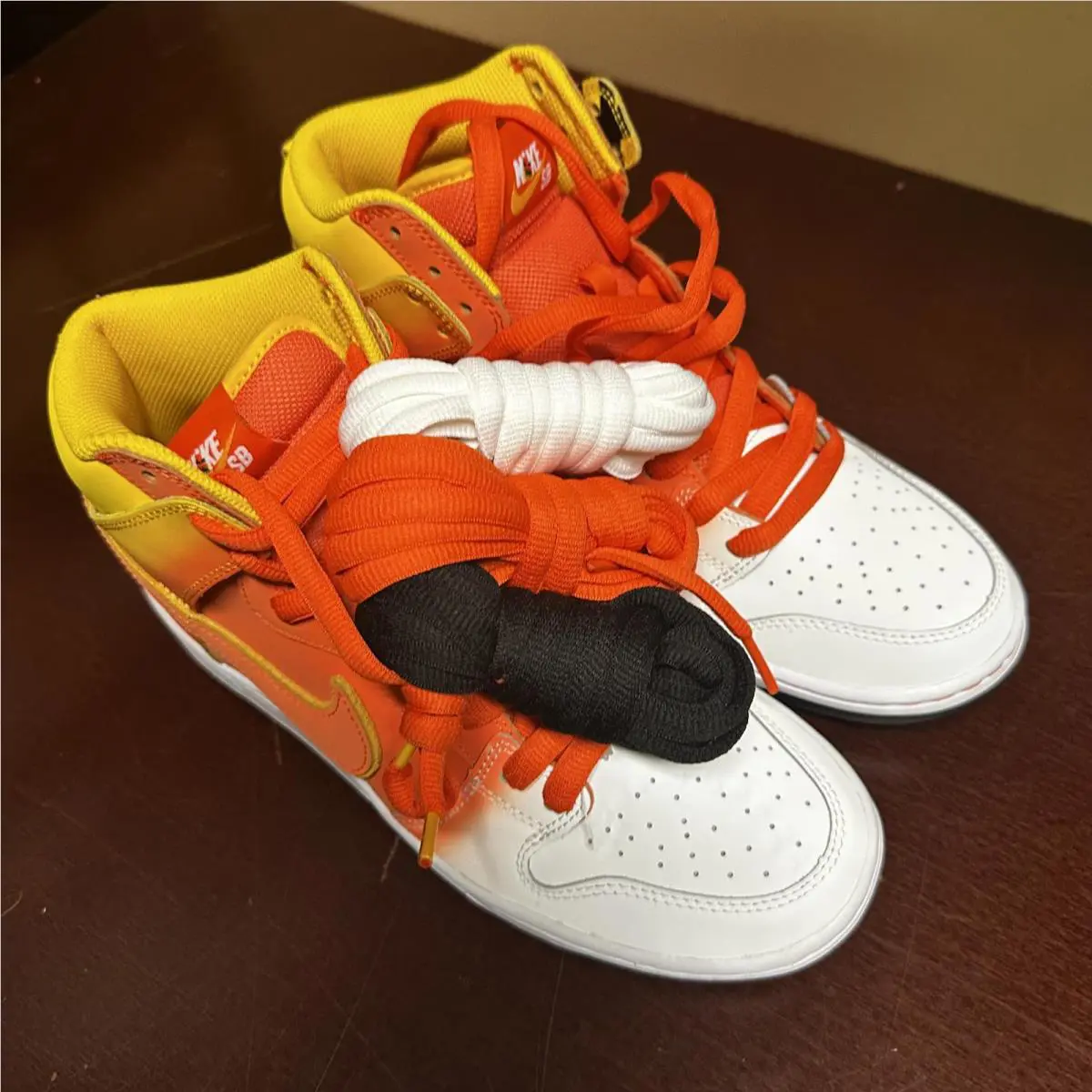 Nike shoes - Orange 0