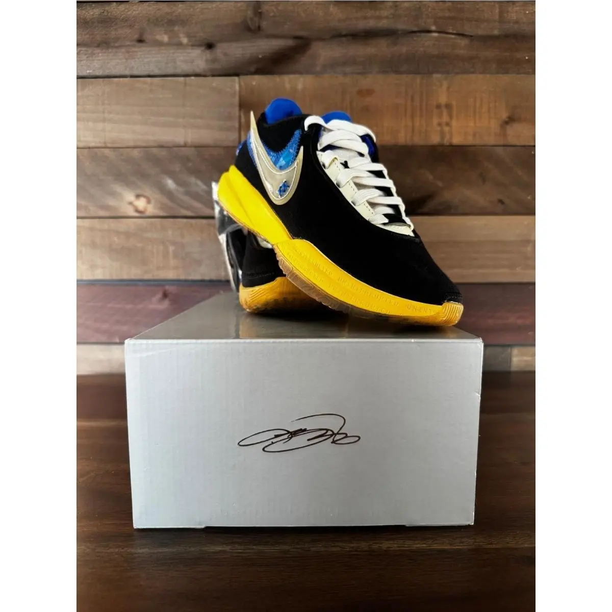Nike shoes - LeBron XX UNINTERRUPTED - LeBron UNINTERRUPTED - FN0941-001 - Black (UPC: 196605891560) 0
