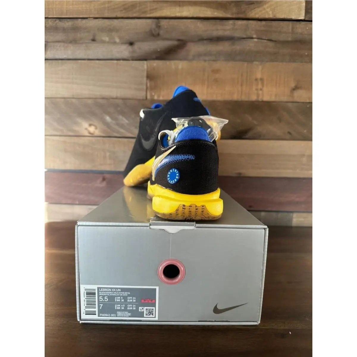 Nike shoes - LeBron XX UNINTERRUPTED - LeBron UNINTERRUPTED - FN0941-001 - Black (UPC: 196605891560) 2