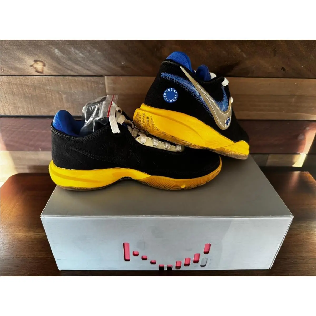 Nike shoes - LeBron XX UNINTERRUPTED - LeBron UNINTERRUPTED - FN0941-001 - Black (UPC: 196605891560) 3