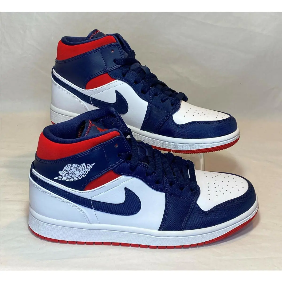 Nike Air Jordan 1 Mid SE Olympic Usa Size 7½M/9W Red White Blue Shoes