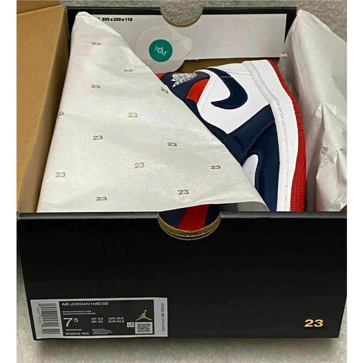 Nike shoes - Air Jordan 1 Mid SE - 852542-104 - White 4