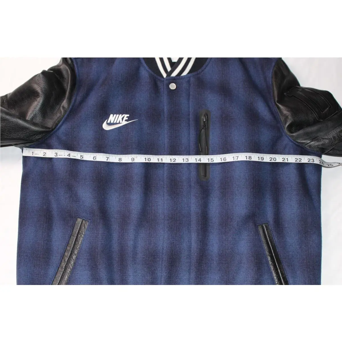 Nike clothing - White 14