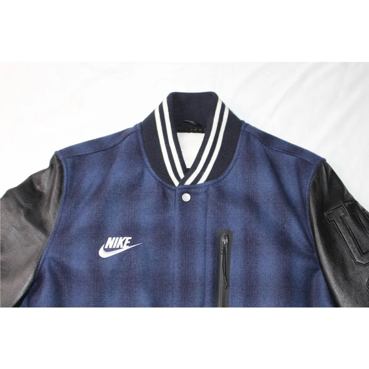 Nike clothing - White 1