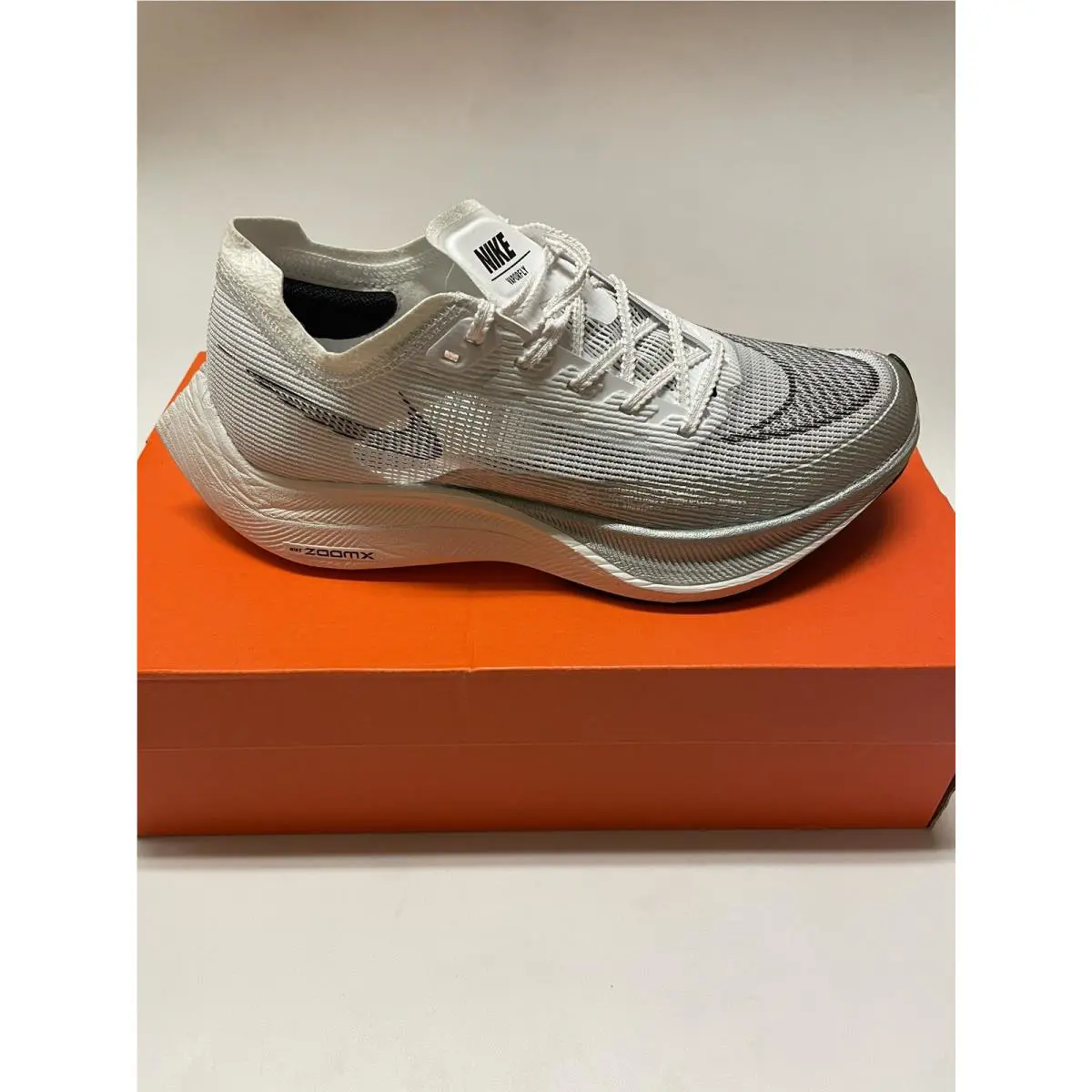 Nike Women`s Zoomx Vaporfly Next% 2 White Metallic Silver CU4123-100 Size 6.5
