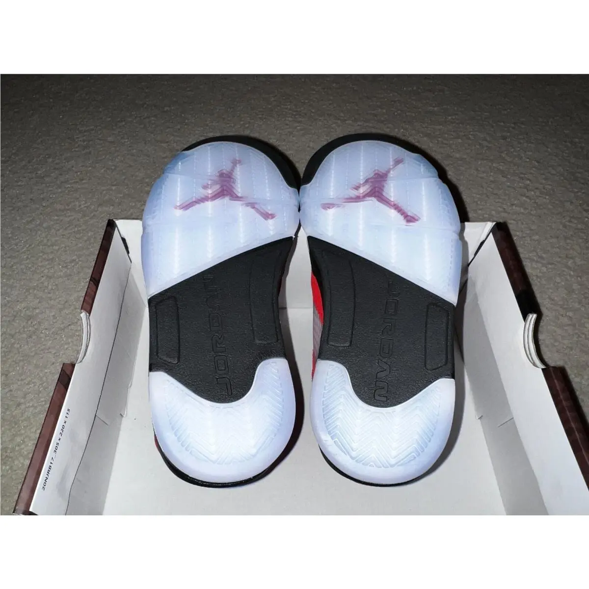 Nike shoes - Air Jordan 5 - Air - DD0587-600 - Red (UPC: 0194957520428) 3