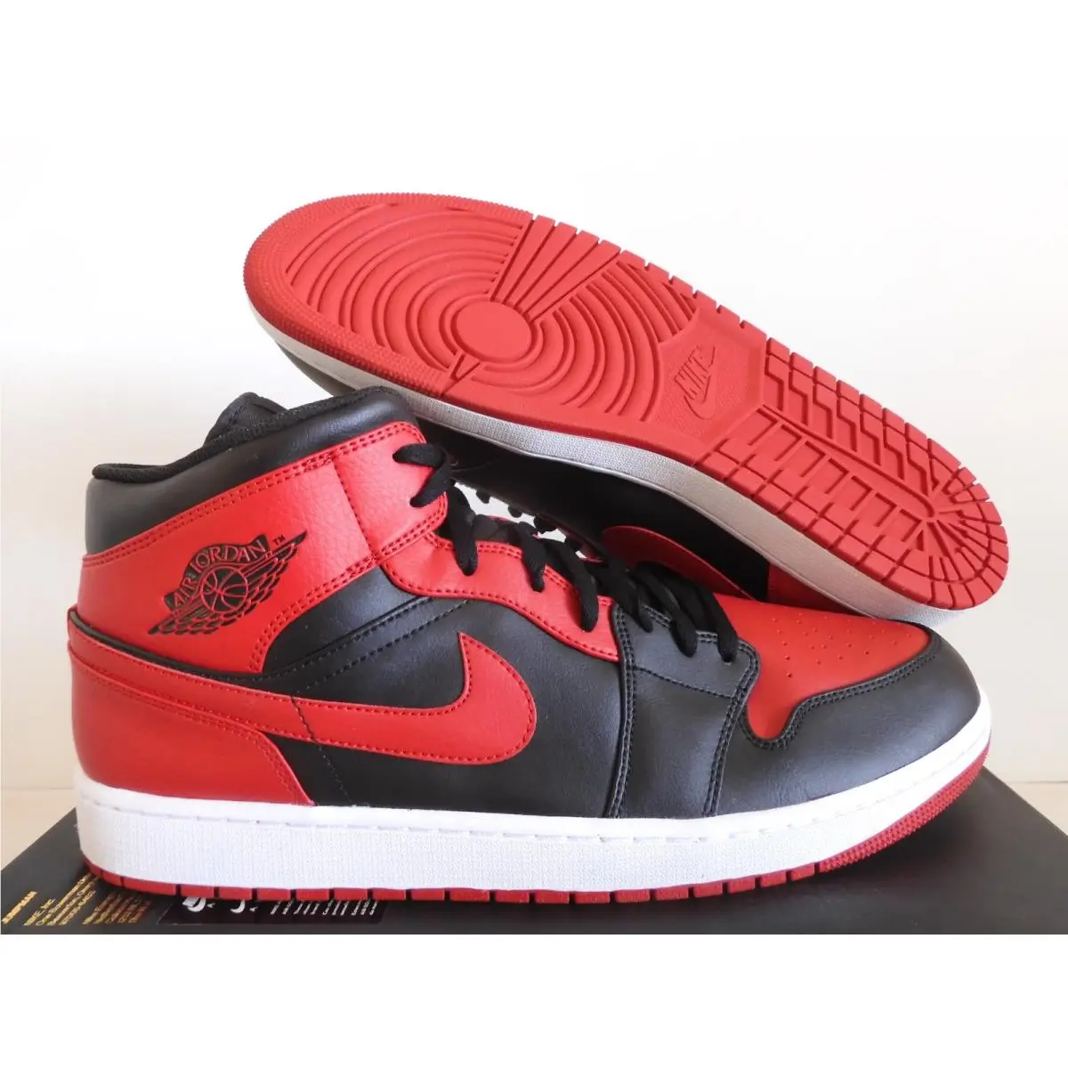 Nike Air Jordan 1 Mid Banned 2020 Black-gym Red-white Sz 18 554724-074