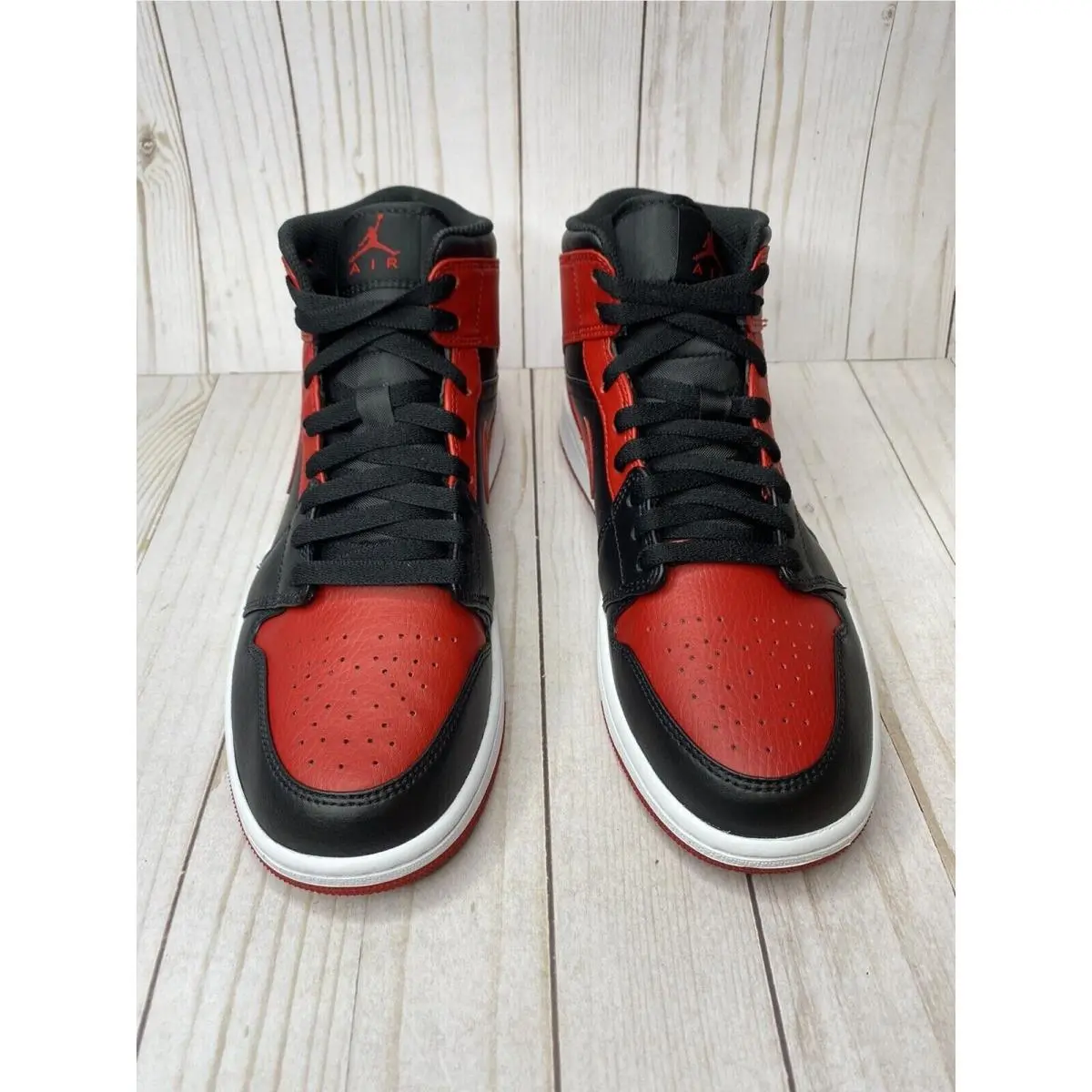 Nike shoes - Air Jordan 1 Mid - Air Mid - 554724-074 - Red 3