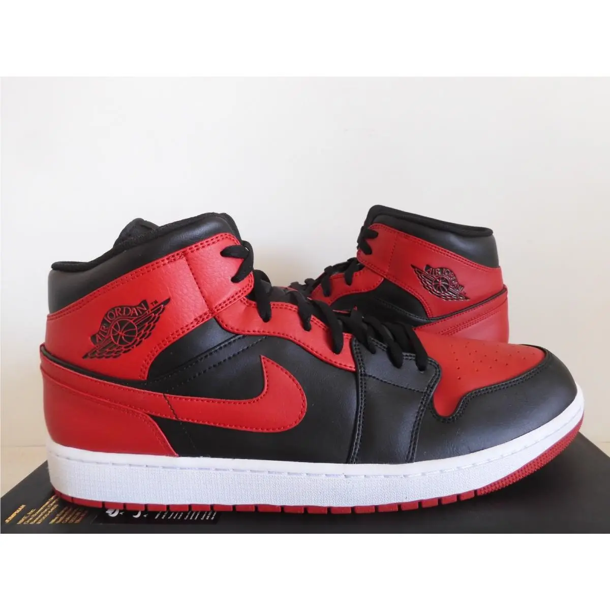 Nike shoes - Air Jordan 1 - Air - 554724-074 - Red (UPC: 0194498268155) 0