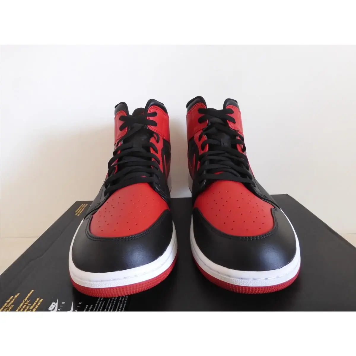 Nike shoes - Air Jordan 1 - Air - 554724-074 - Red (UPC: 0194498268155) 2
