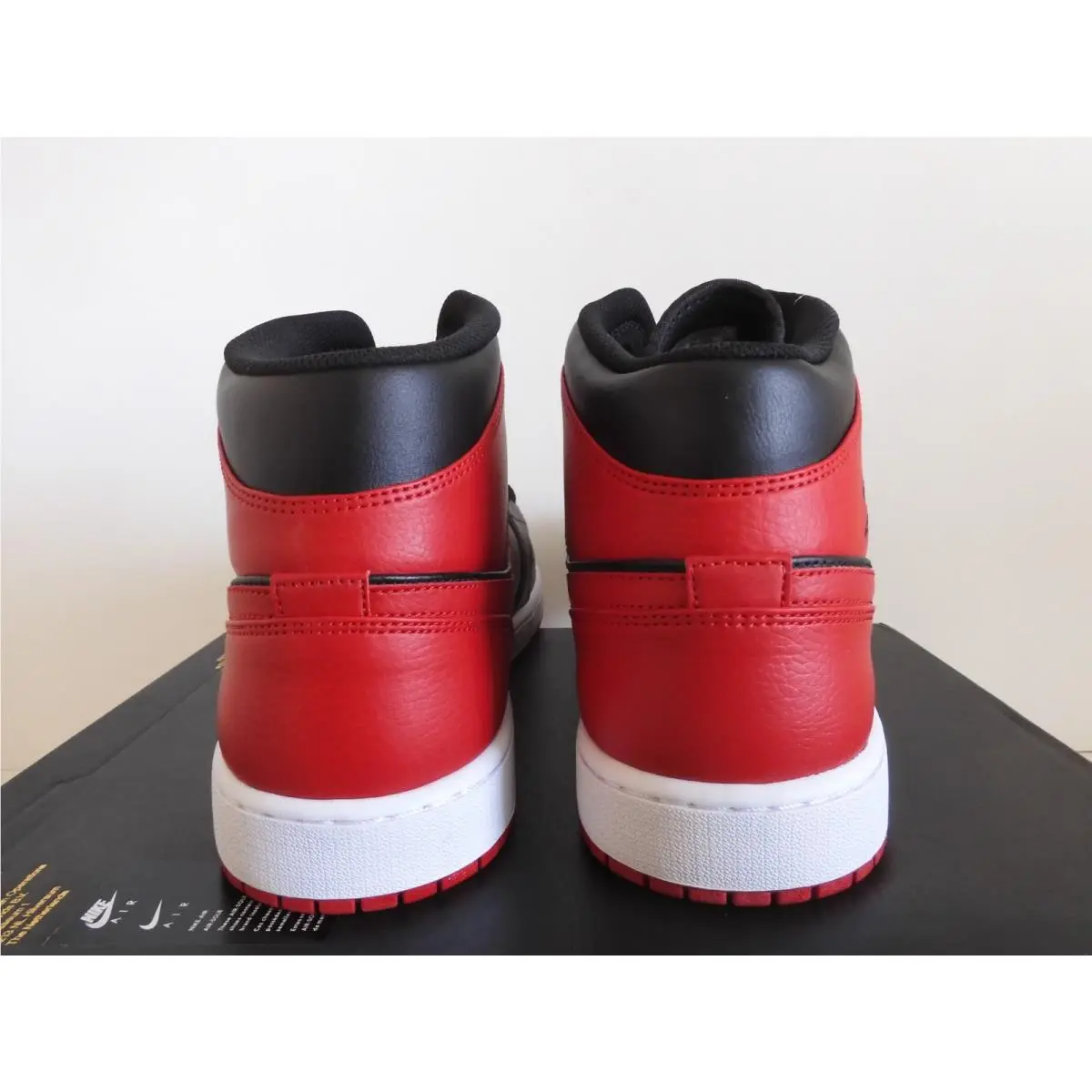Nike shoes - Air Jordan 1 - Air - 554724-074 - Red (UPC: 0194498268155) 3
