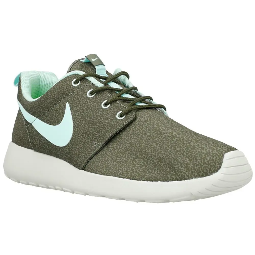 Nike shoes - Multi-Color 3