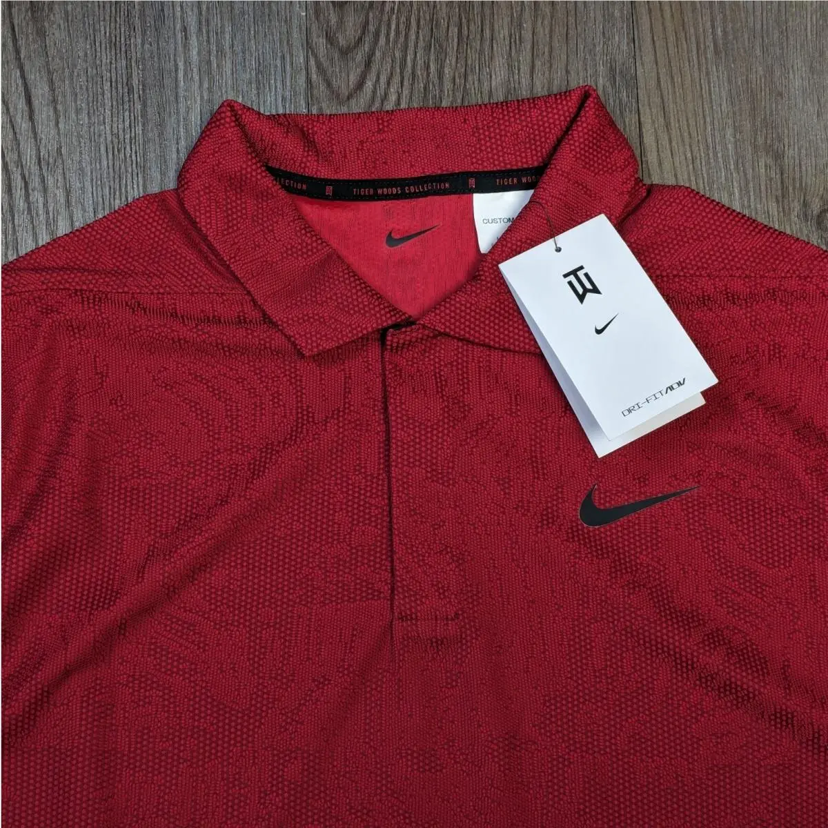Nike clothing - Nike Tiger Woods Collection 25th Anniversary Polo - DH0711-687 - Red (UPC: 195867971072) 2