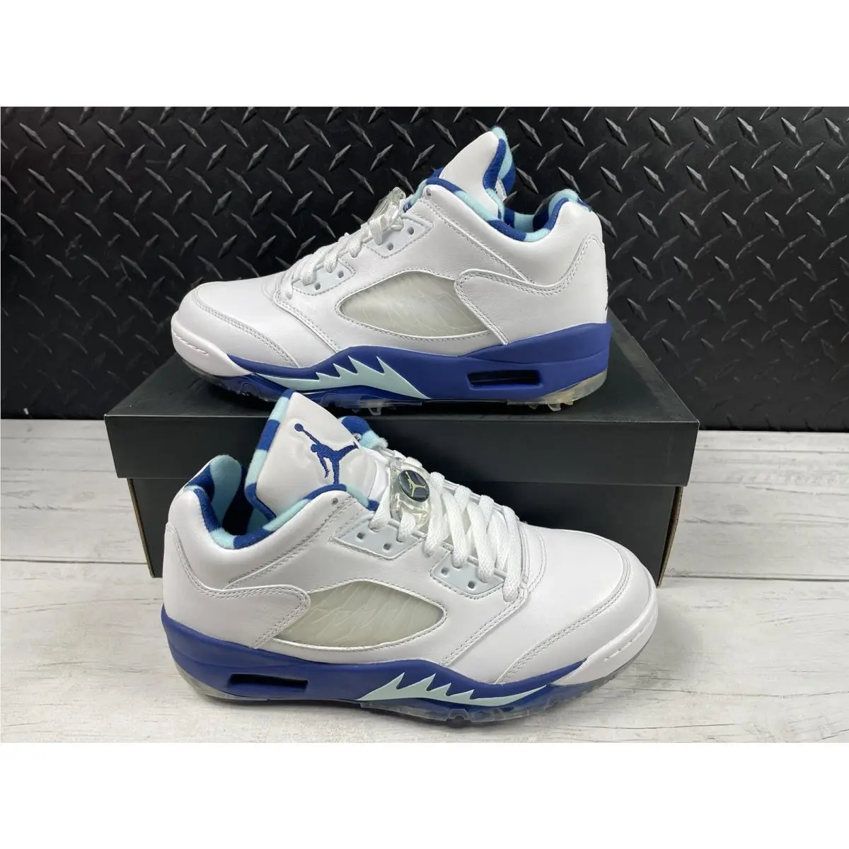Nike shoes - Jordan 5 - CW4206100 - White (UPC: 0194274082562) 0