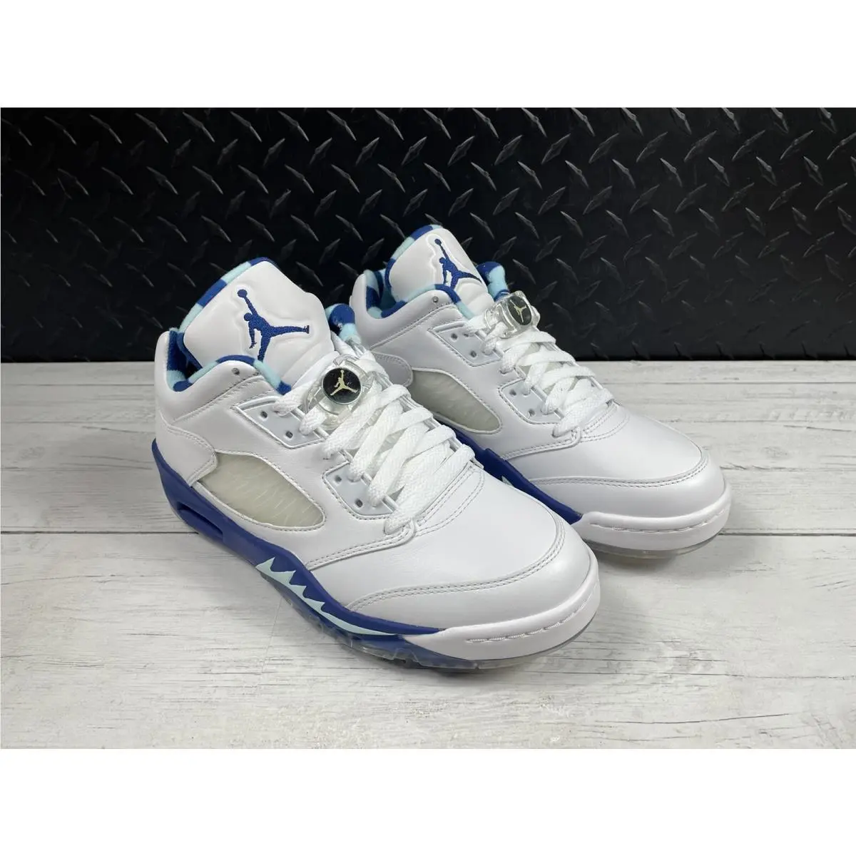 Nike shoes - Jordan 5 - CW4206100 - White (UPC: 0194274082562) 1