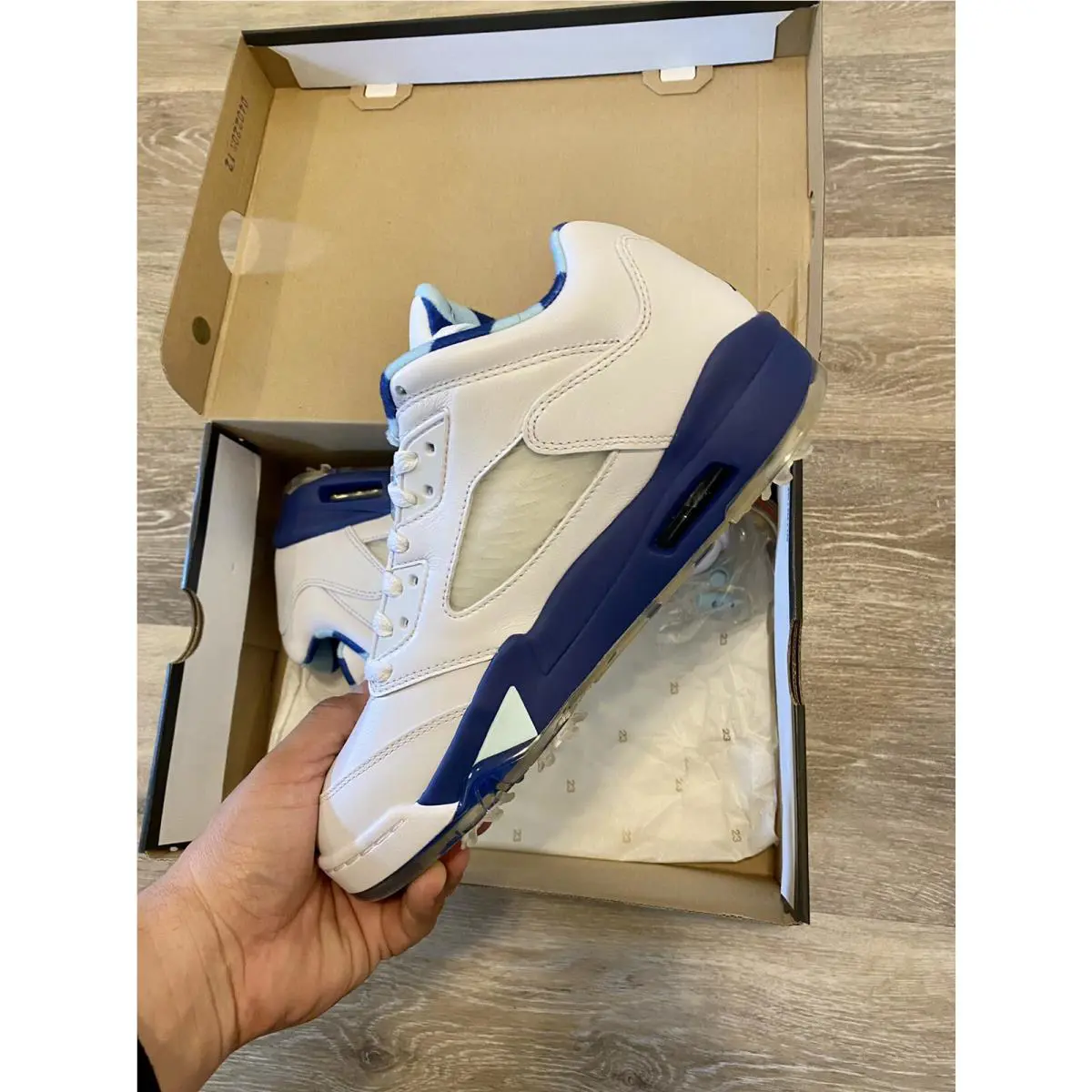 Nike shoes - Jordan 5 - CW4206100 - White (UPC: 0194274082562) 3