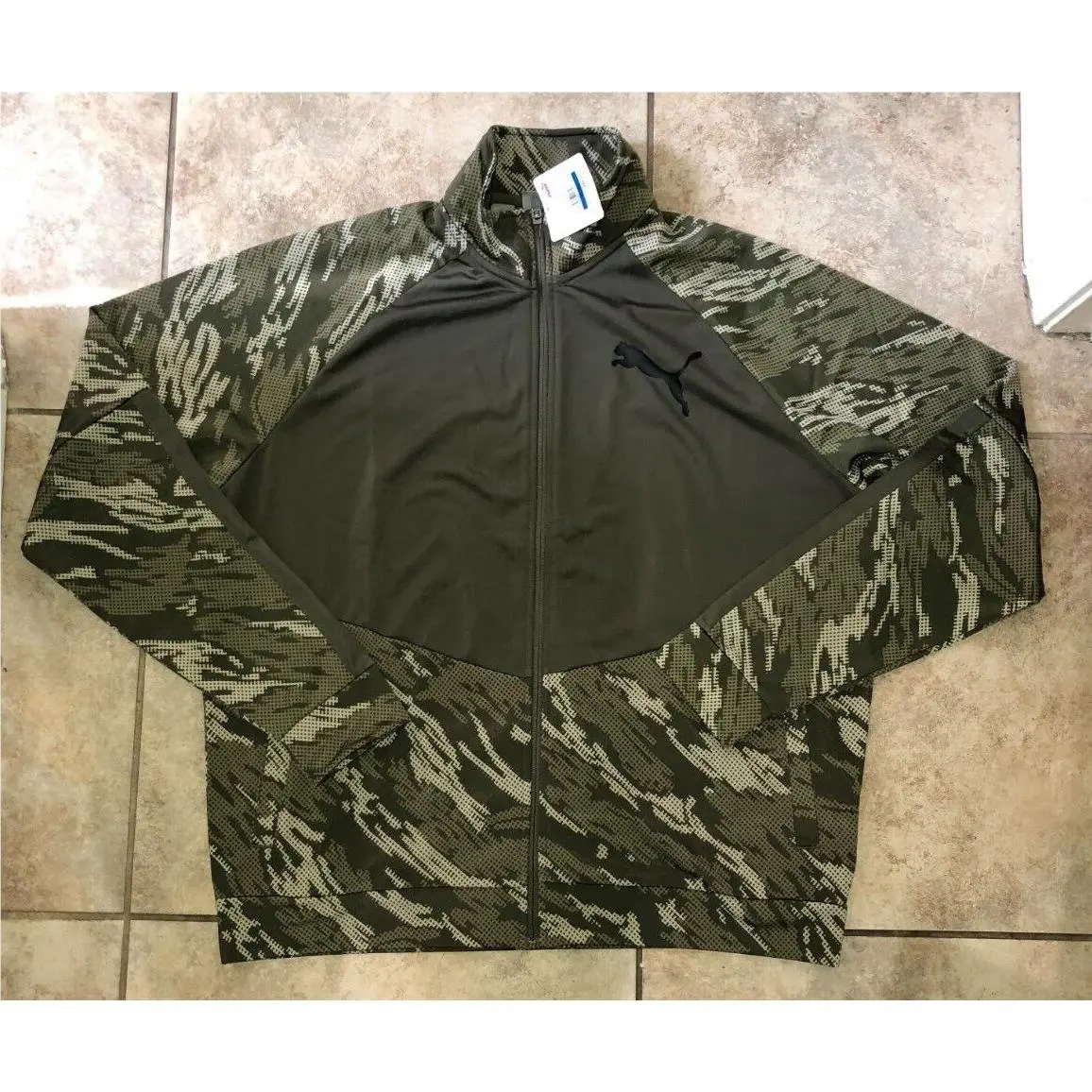 Puma clothing - Contrast 2.0 Jacket - Contrast Jacket - 846790-44 846790 - Grape Leaf Camo 3