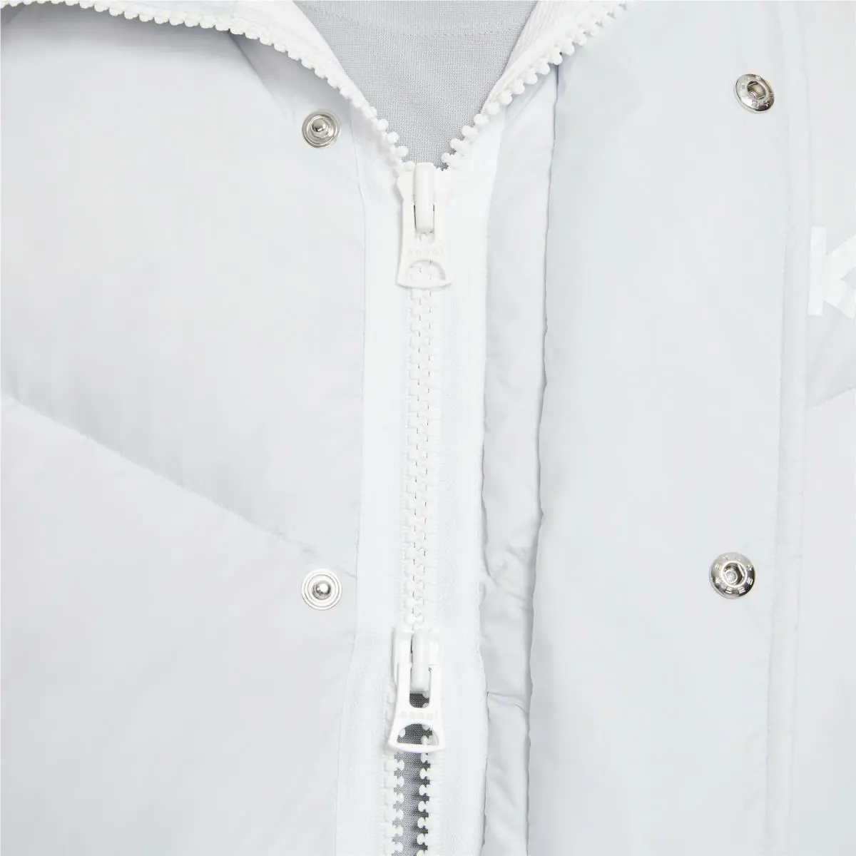 Nike clothing - White (UPC: 193654797416) 2