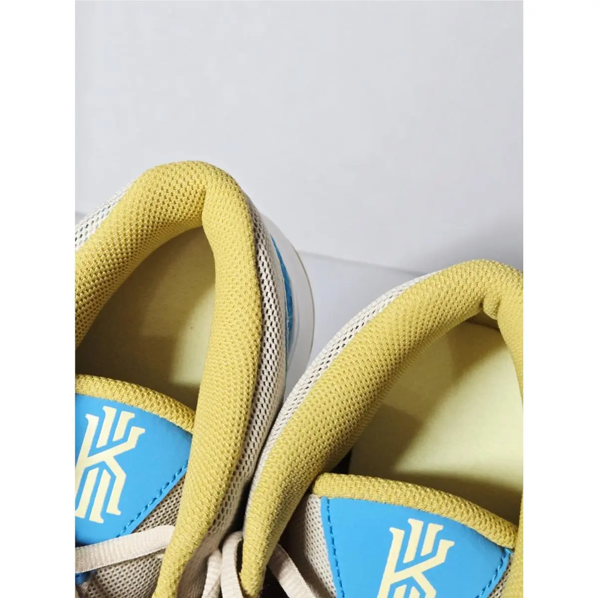 Nike shoes - Nike Kyrie Flytrap 6 - Kyrie Flytrap - DM1125-100 - Beige 2