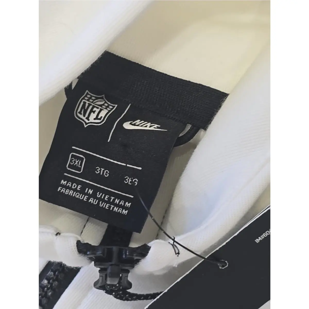 Nike clothing - White 4