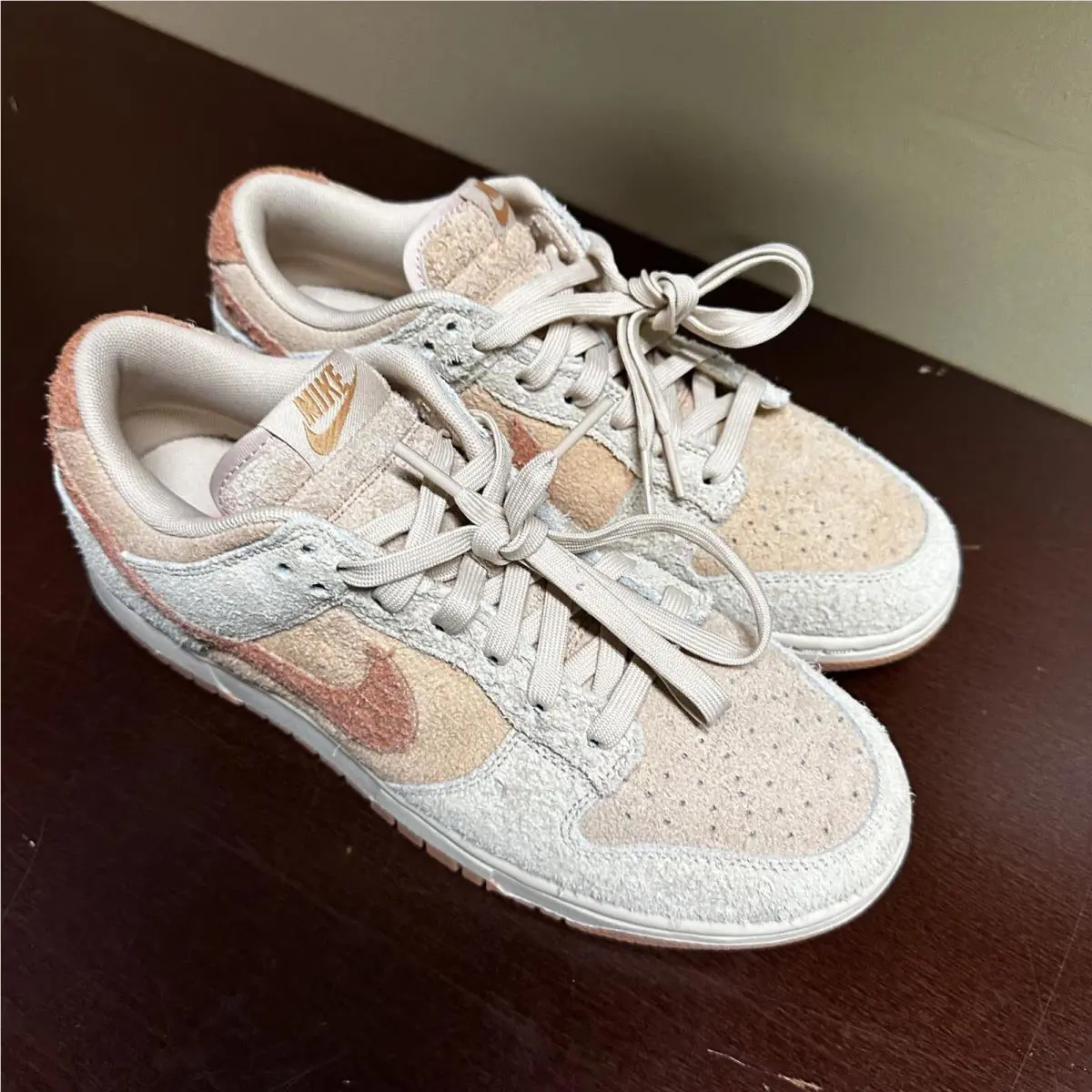 Nike shoes - Orange 1