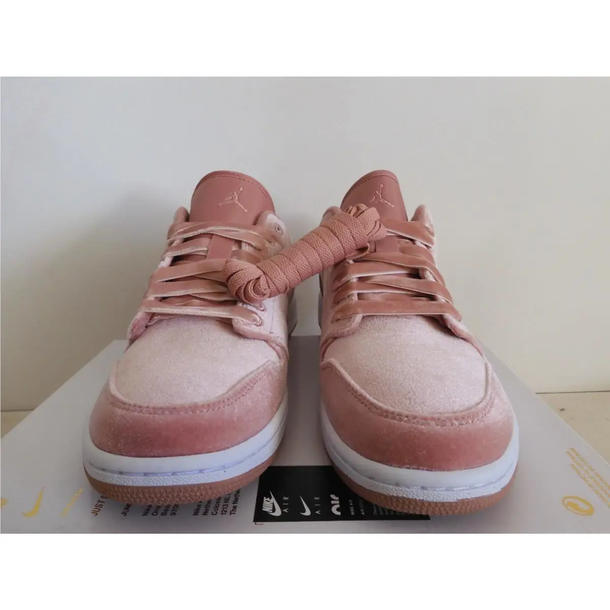 Nike shoes - Air Jordan 1 Low SE - DQ8396-600 - Pink (UPC: 196151820960) 2