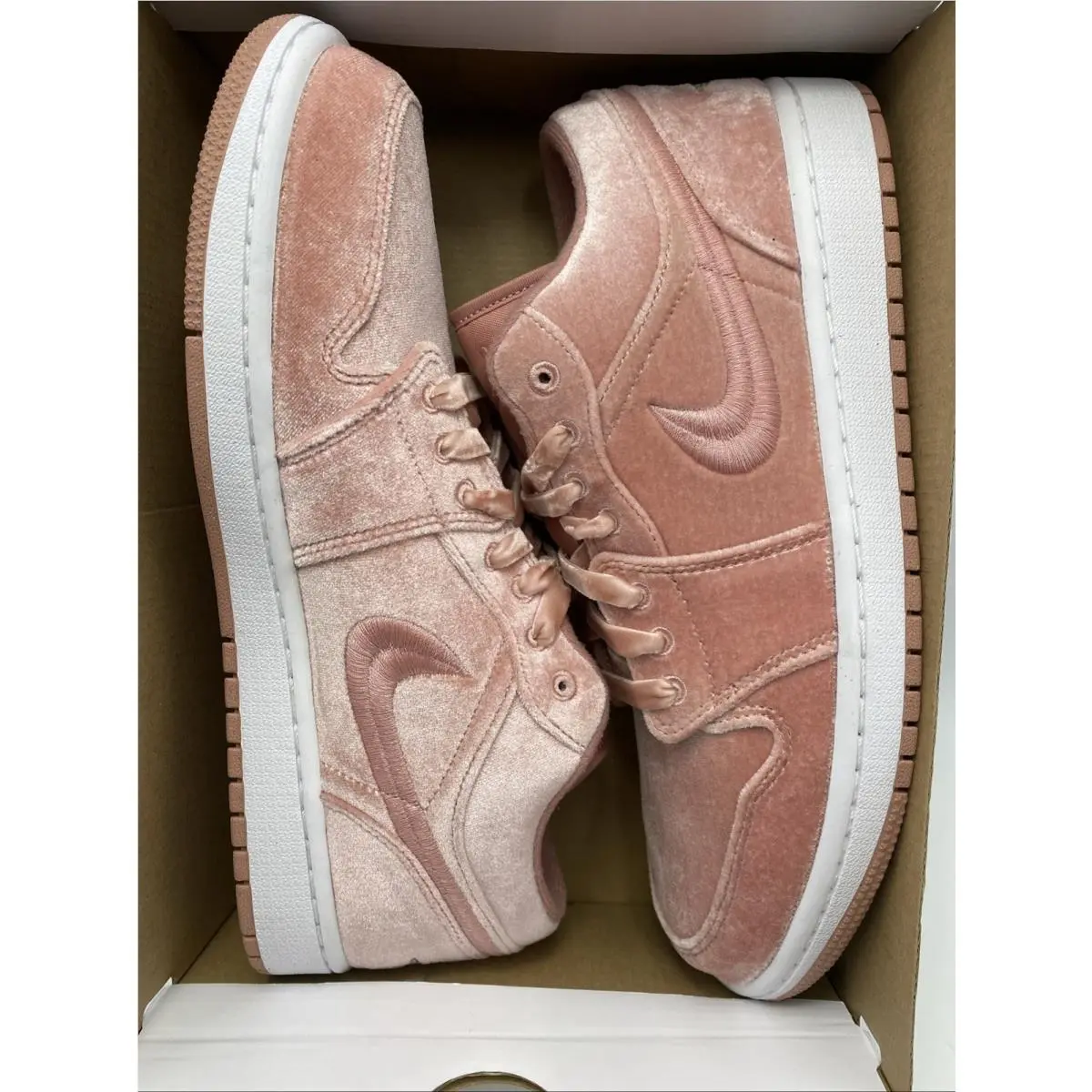 Nike shoes - Air Jordan 1 Low SE - DQ8396 600 - Rust Pink/White (UPC: 196151820991) 5