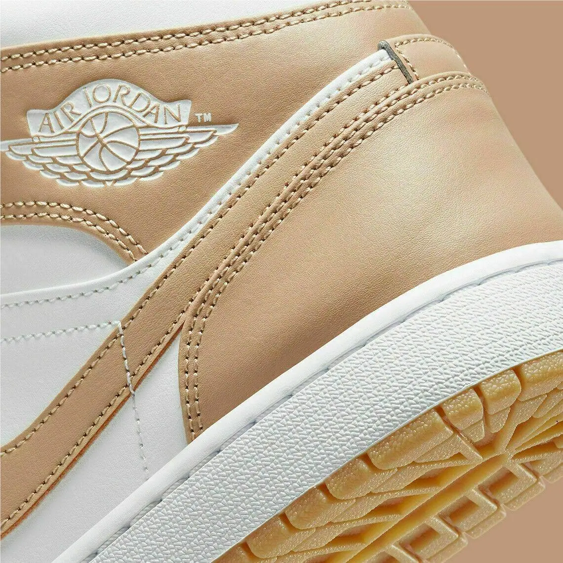 Nike shoes - Air Jordan 1 - Air - 554724-271 - Hemp/Gum Yellow/White 4