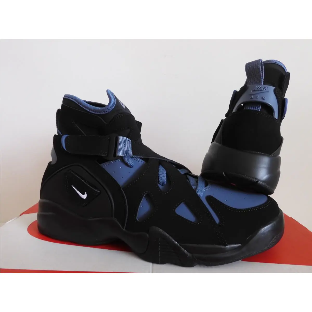 Nike shoes - Nike Air Unlimited - Air Unlimited - 889013-003 - Black (UPC: 884499623373) 0