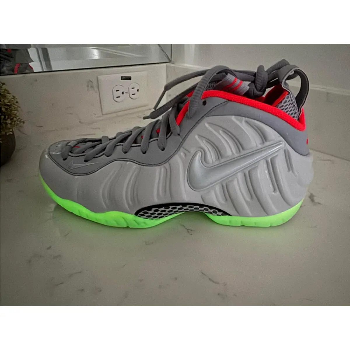 Nike shoes - Nike Air Foamposite - Air Foamposite - 616750-003 - PURE PLATINUM/PURE PLATINUM-WOLF GREY-BRIGHT CRIMSON 4