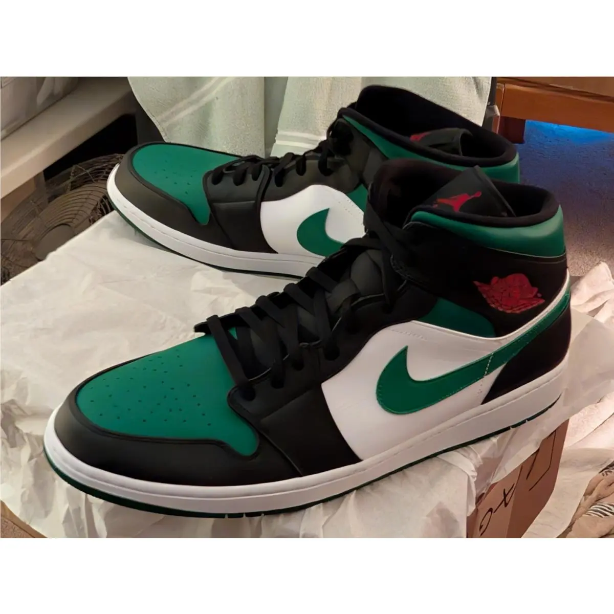 Nike shoes - Air Jordan 1 - Air - 554724-067 - Green (UPC: 0193654037925) 9