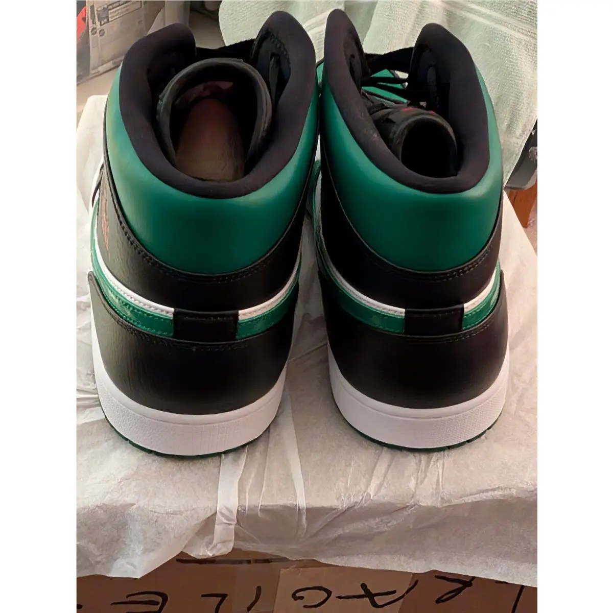 Nike shoes - Air Jordan 1 - Air - 554724-067 - Green (UPC: 0193654037925) 0